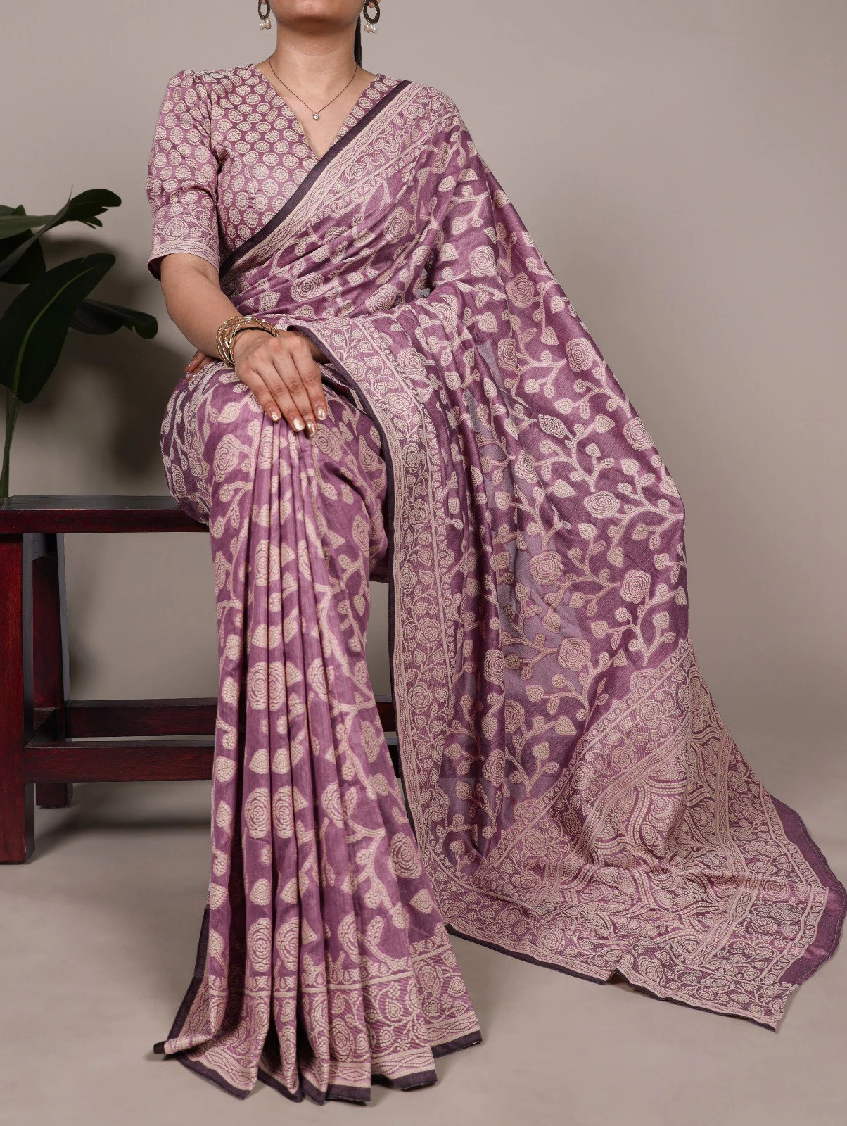 Taraa L 8004 Cotton Silk Flower Printed Fancy Saree Collection